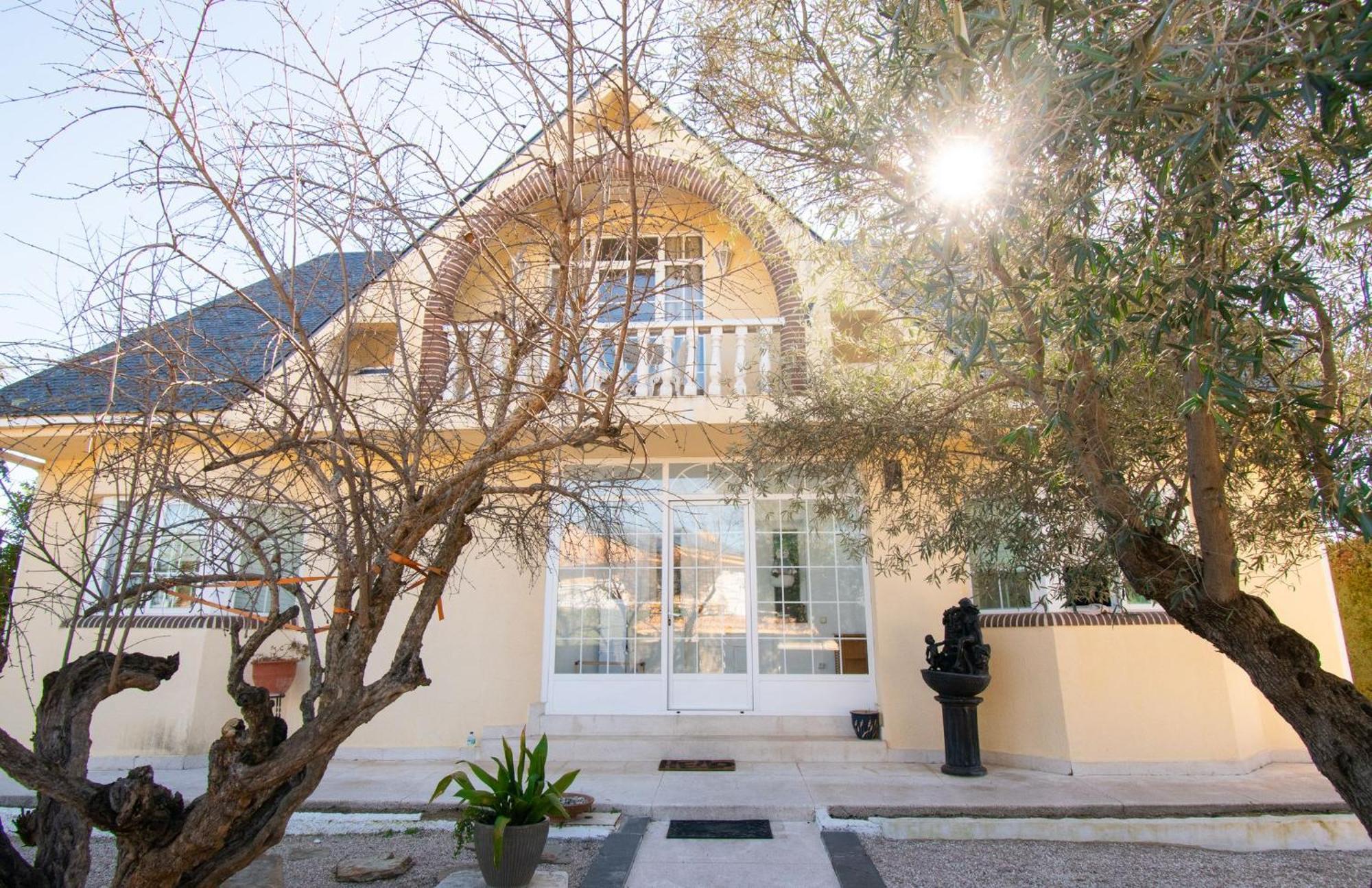 Villa Quiroga Villaviciosa de Odon Exterior photo